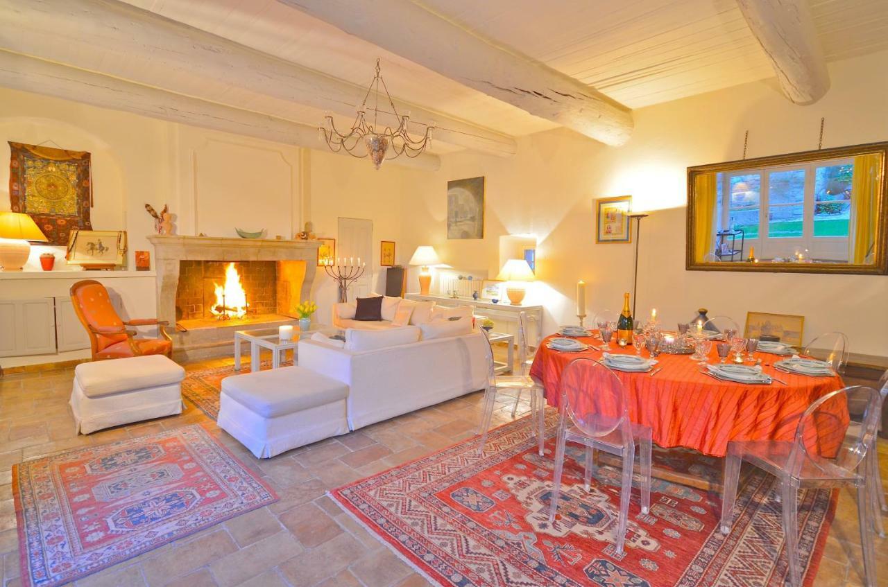 Ferme St Roch Villa Robion en Luberon Ngoại thất bức ảnh